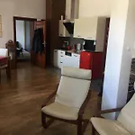 Kapitanska Apartment *